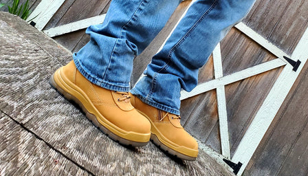 A Comprehensive Review of Rockrooster AK222 Work Boots: Safety, Comfort, and Durability